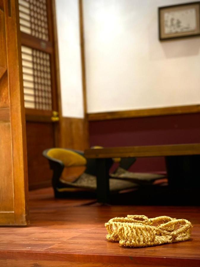 דוקם Asian Hotel מראה חיצוני תמונה