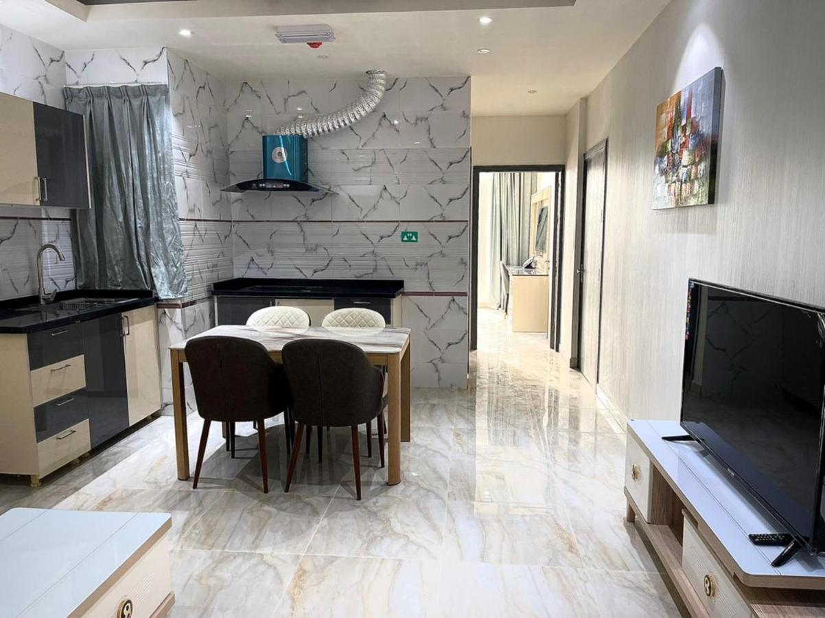 דוקם Asian Hotel מראה חיצוני תמונה