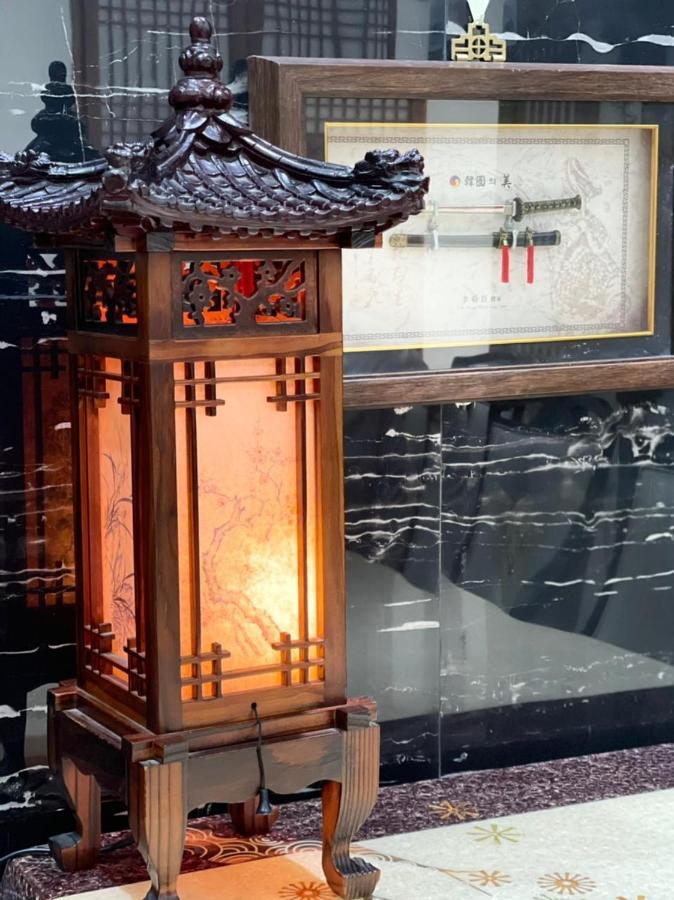 דוקם Asian Hotel מראה חיצוני תמונה
