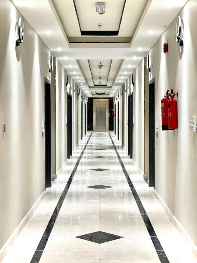 דוקם Asian Hotel מראה חיצוני תמונה